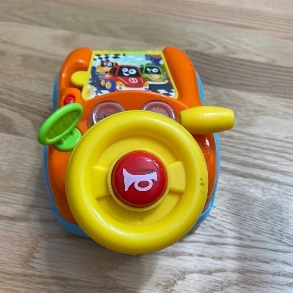 Kohls Musical Noise Car Toy Lights Steering Wheel